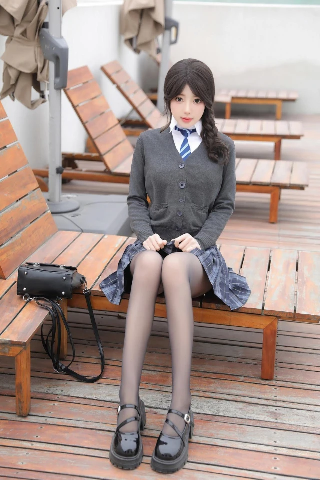 桃妖夭学生jk短裙打扮写真