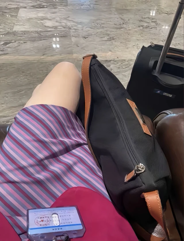 空姐制服美腿（一）